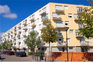 t2 à la location -   10150  PONT SAINTE MARIE, surface 50 m2 location t2 - UBI472288454
